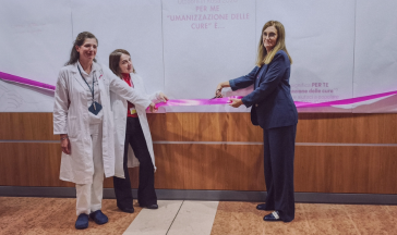 Ottobre Rosa Taglio Nastro
